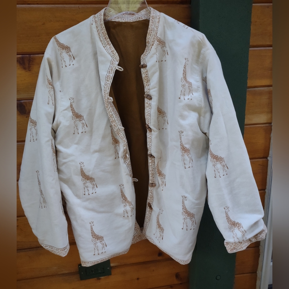 Orvis 100% Cotton Women's Reversible Kimono Jacket Tan/Ivory Giraffe Print